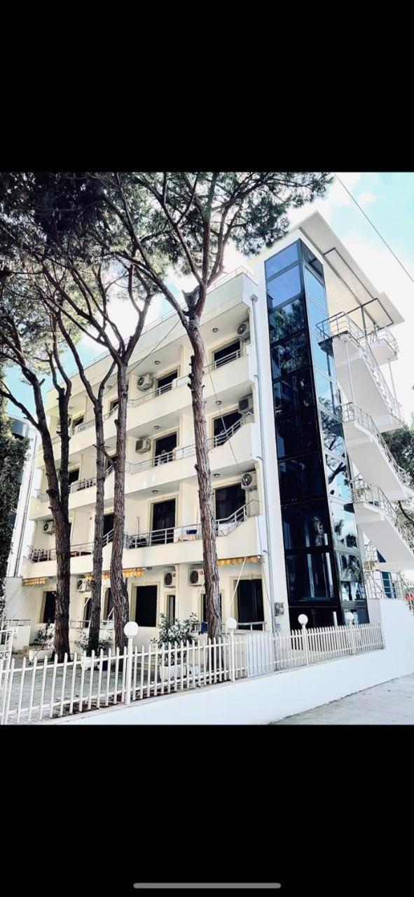 Ylberi Hotel
